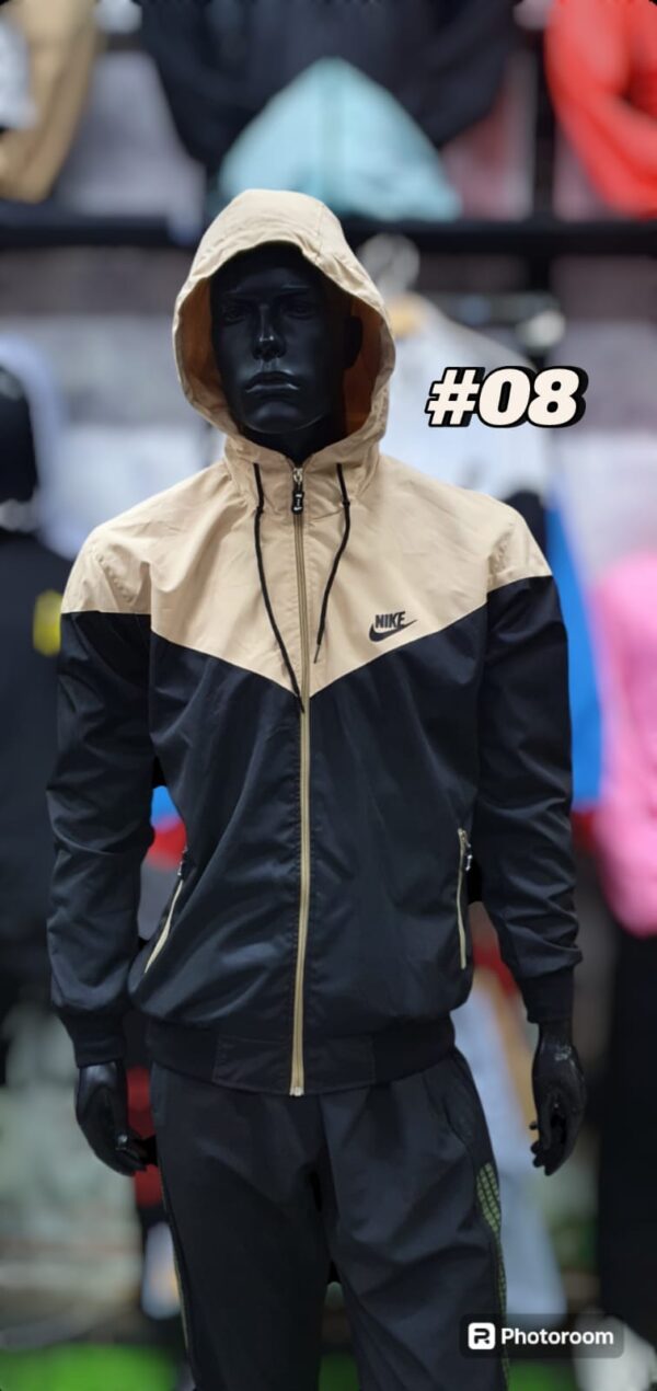 NK Tricolor - Imagen 9