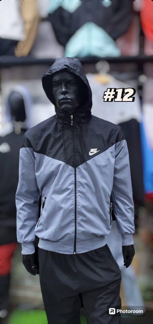 NK Tricolor - Imagen 13