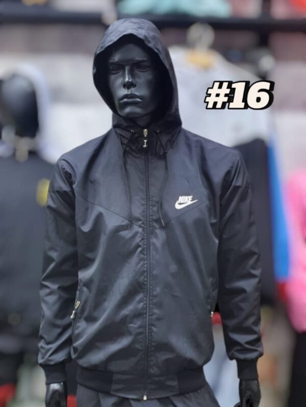 NK Tricolor - Imagen 17