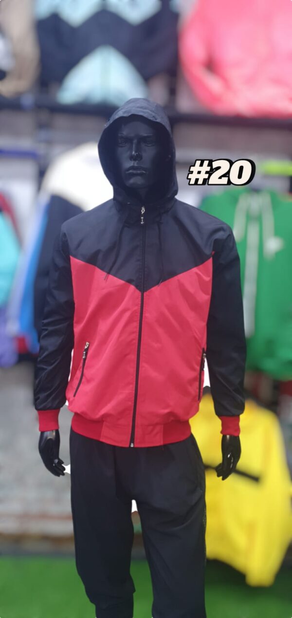 NK Tricolor - Imagen 21
