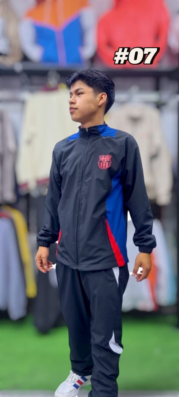 Conjunto Deportivo AD - Imagen 7